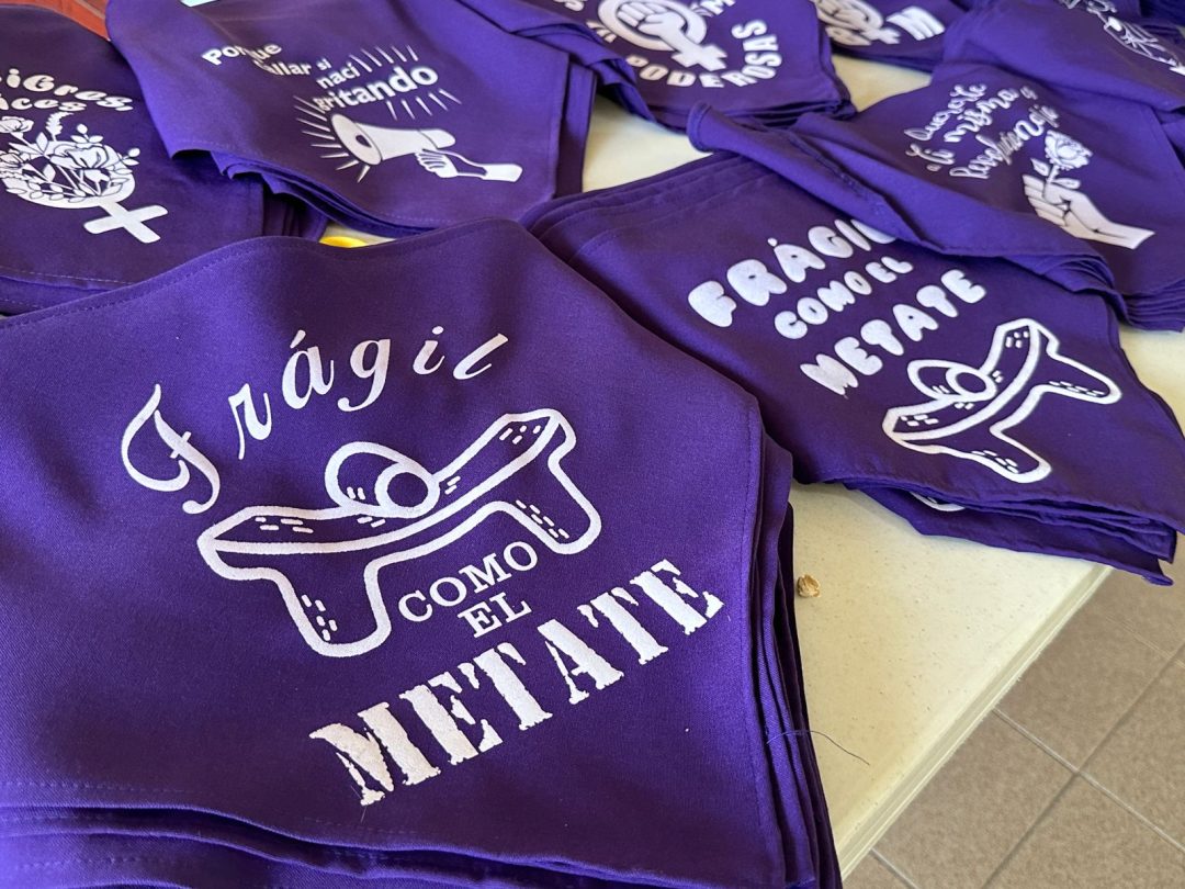 💜✨ Pañoleta Feminista – Lleva contigo el poder de la igualdad 💪✨