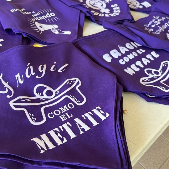 💜✨ Pañoleta Feminista – Lleva contigo el poder de la igualdad 💪✨